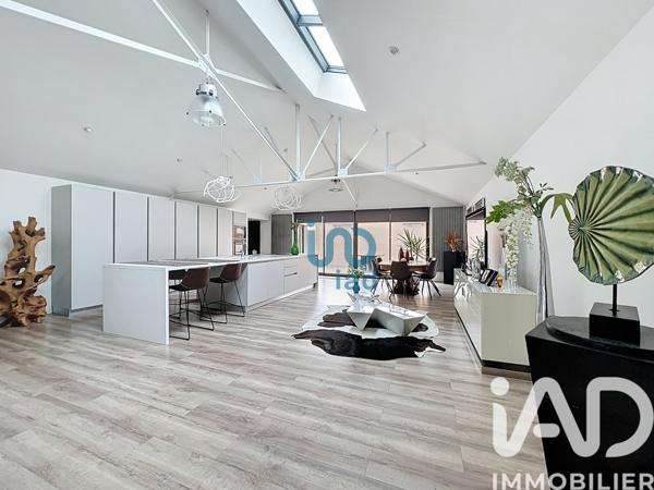 Maison à vendre 8 pièces 240 m² Valenciennes