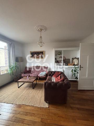 Appartement 4 pièces - centre ville de troyes - parking