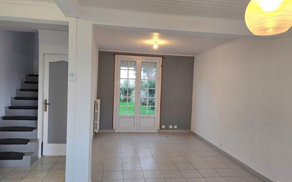 Maison à louer    4 pièces •  Riantec