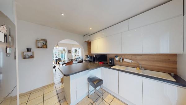 Maison de plain-pied 4 chambres à Saint-Jean-de-Braye -Prestations récentes & espace bien-être