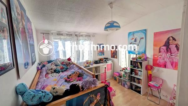 Vente Maison 5 pièces 83 m2 à Savigny-le-Temple