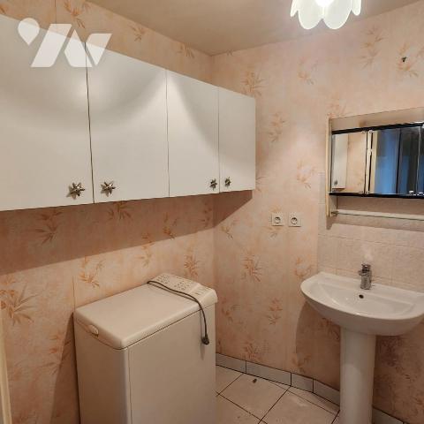 Appartement T3 avec cave et box – Rare à La Ferté-Bernard 