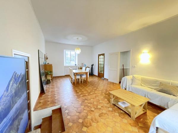 appartement 138m2 4 chambres terrasse