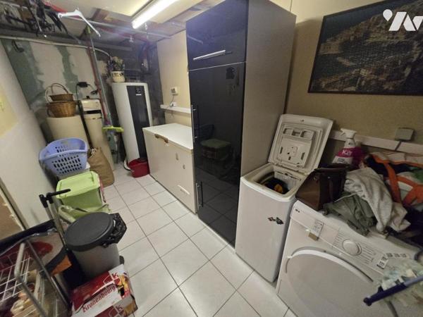 MAISON T6, dont 3 CHAMBRES AVEC GARAGE ET JARDIN CLOS