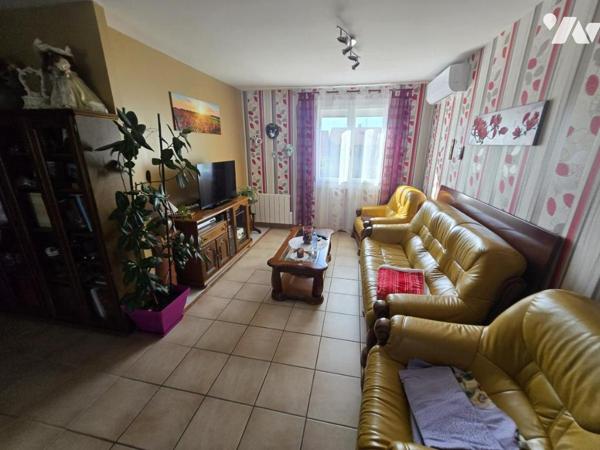 MAISON T6, dont 3 CHAMBRES AVEC GARAGE ET JARDIN CLOS