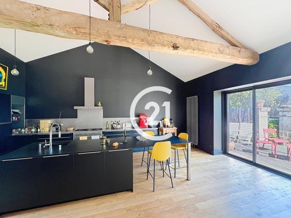 Maison à vendre  8 pièces - 402 m2 GENTE - 16