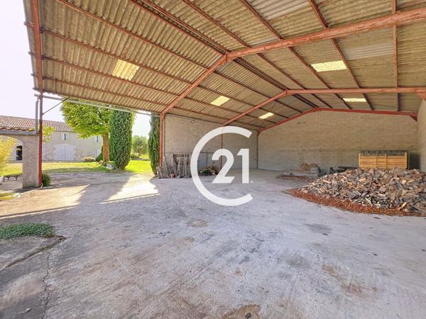 Maison à vendre  8 pièces - 402 m2 GENTE - 16