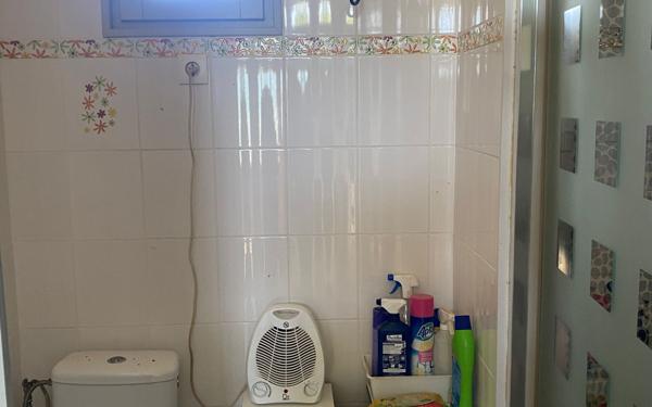 Stationnement à louer    60 m2 Luthenay-Uxeloup