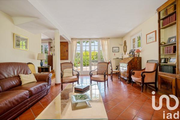 Maison à vendre 6 pièces 185 m² Éguilles