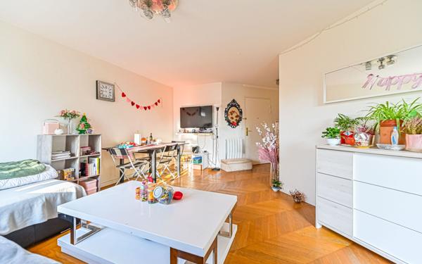 Appartement à vendre    4 pièces • 70,16 m2 Saint-Gratien