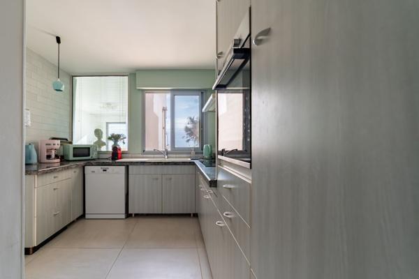 Vente Appartement de luxe Sète 5 Pièces 133 m²