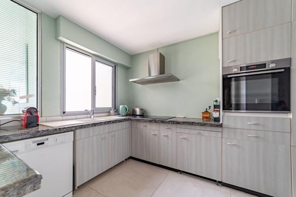 Vente Appartement de luxe Sète 5 Pièces 133 m²