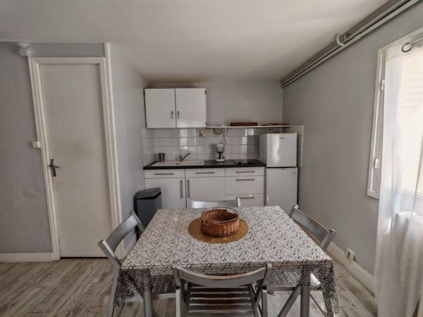 Maison familiale avec revenu locatif !