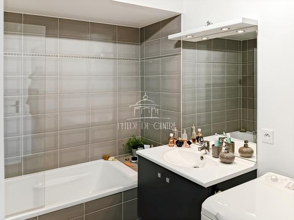 ABLON-SUR-SEINE - APPARTEMENT 4 PIECES
