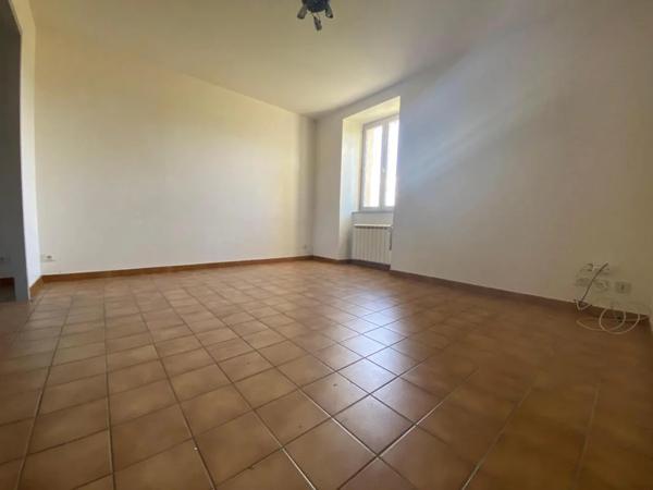Appartement à louer à Beaumont-lès-Valence (26760)