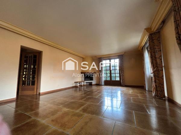 Idéalement située à Oyonnax