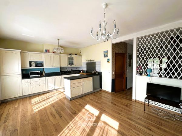 Maison mitoyenne 107 m² avec son jardin privatif - BETHUNE