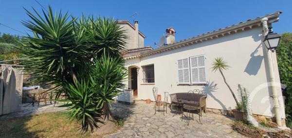 Maison à vendre  5 pièces - 132,77 m2 VALBONNE - 06