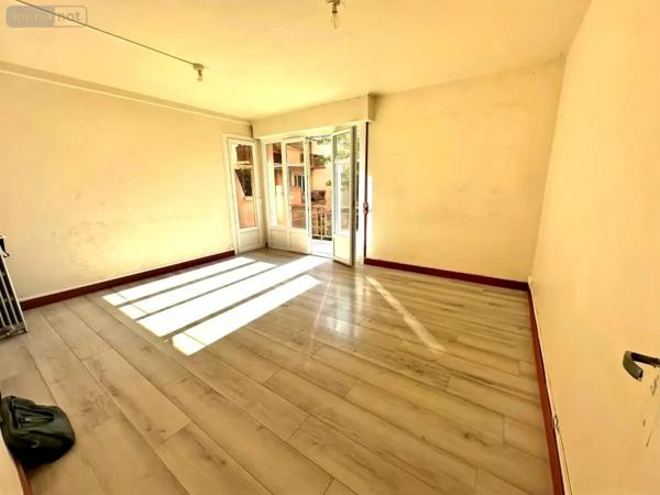 Achat - Appartement Toulouse 31000 4 pièces 70 m 2 5049 m 2