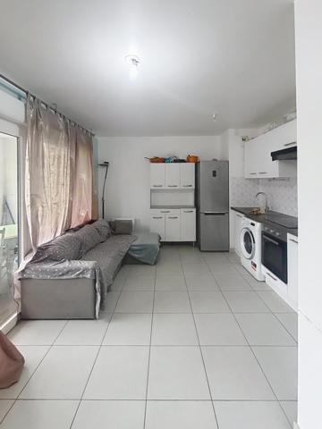 T2 lumineux avec loggia, garage et parking