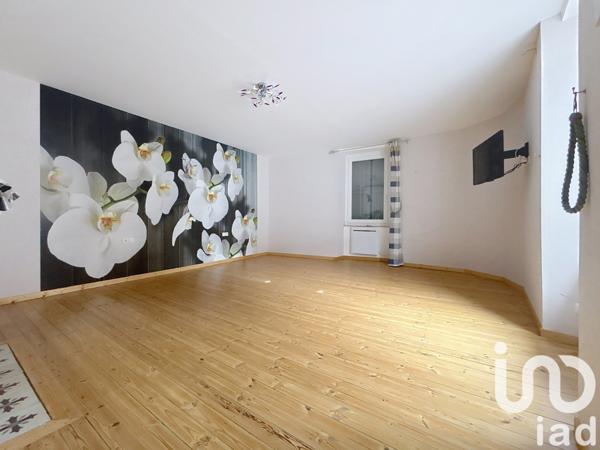 Maison 5 pièces de 144 m² à Saint-Affrique (12400)