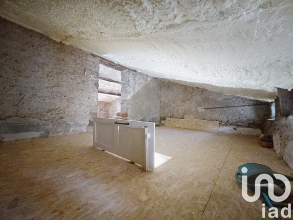 Maison 5 pièces de 144 m² à Saint-Affrique (12400)