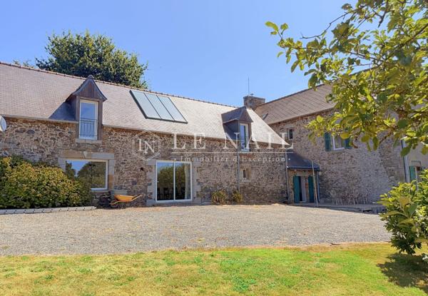 Charmant ancien corps de ferme proche de Lanvollon