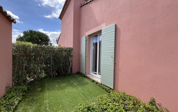 Vente Villa JARDIN / PARKING PRIVATIF Homps   