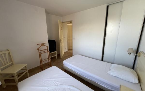 Vente Villa JARDIN / PARKING PRIVATIF Homps   