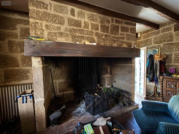 Maison à vendre à Lacapelle-Marival dans le Lot (46120), ref : 46030/MAIS/553