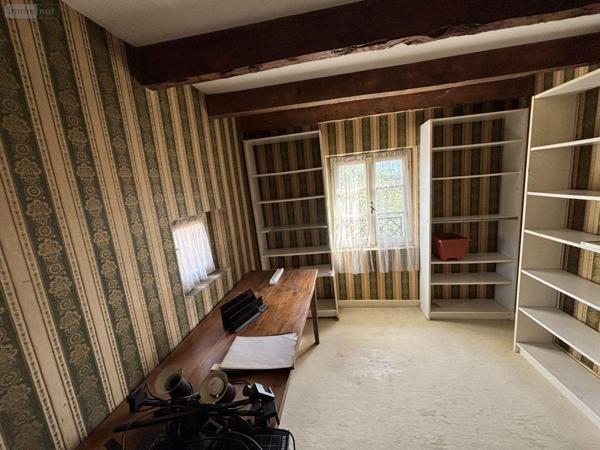 Maison à vendre à Lacapelle-Marival dans le Lot (46120), ref : 46030/MAIS/553