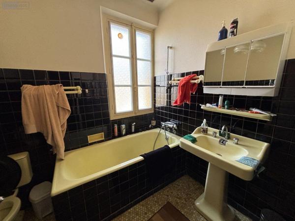 Maison à vendre à Lacapelle-Marival dans le Lot (46120), ref : 46030/MAIS/553