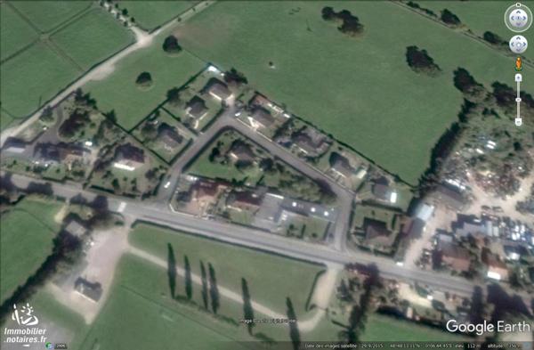 CHAMBOIS, village avec commerces et écoles