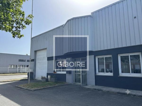 Local d'activites 340 m² à louer CHANTEPIE (réf : 35.7253)