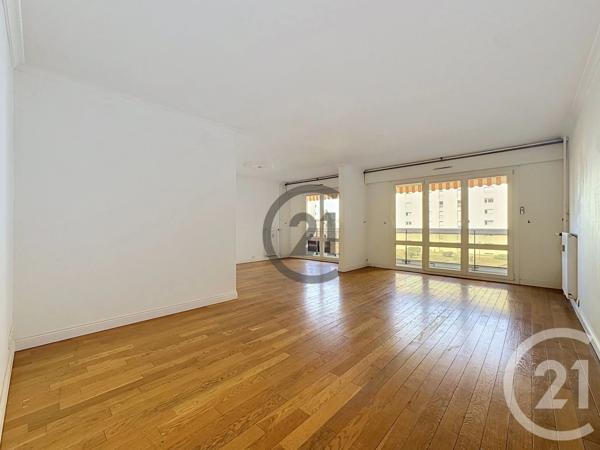 Appartement T5 à vendre  5 pièces - 107 m 2   REIMS  - 51