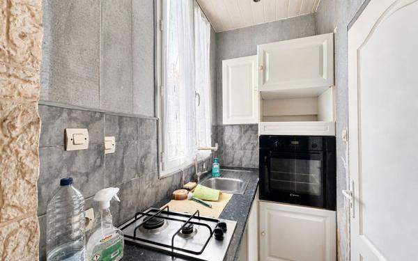 Appartement à vendre    2 pièces • 30,63 m2 Saint-Maur-des-Fossés