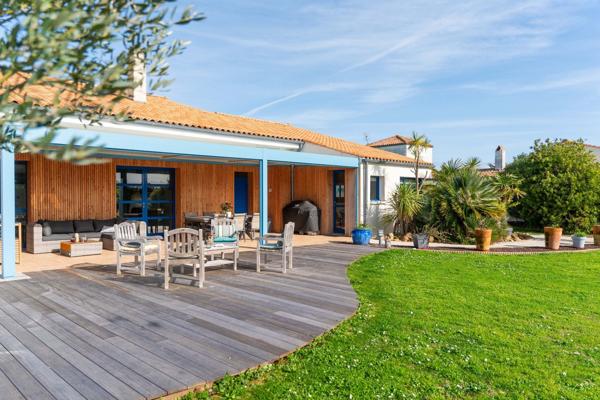Vente Maison de luxe Saint-Denis-d'Oléron 12 Pièces 360 m²