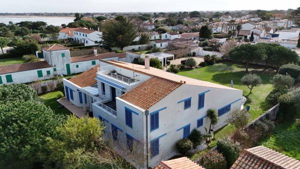 Vente Maison de luxe Saint-Denis-d'Oléron 12 Pièces 360 m²
