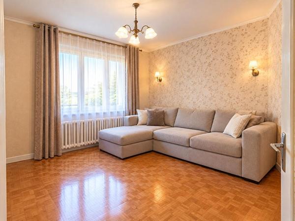 Maison  4 pièce(s) 83 m2