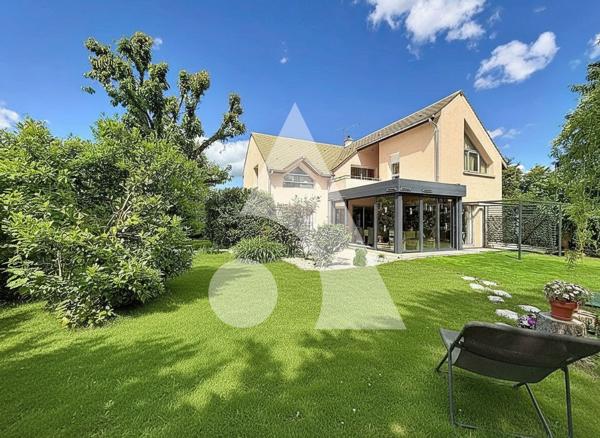Maison 7 pièces 182 m2