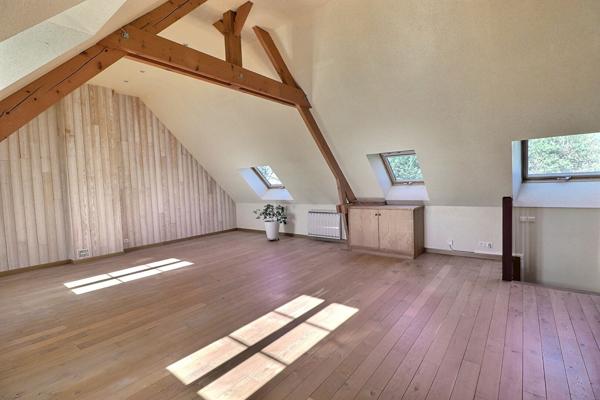 Maison 8 pièces 202 m2