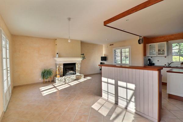 Maison 8 pièces 202 m2