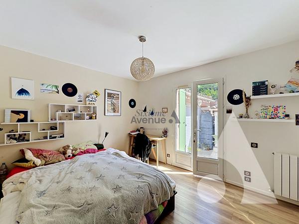 Maison 9 pièces 211 m2