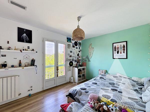 Maison 9 pièces 211 m2