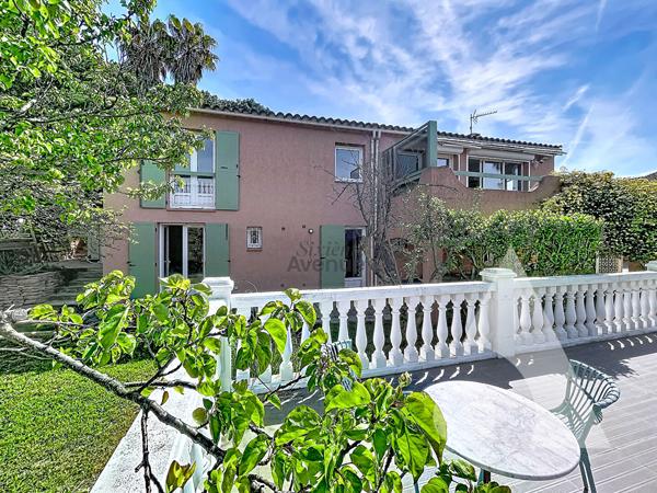 Maison 9 pièces 211 m2
