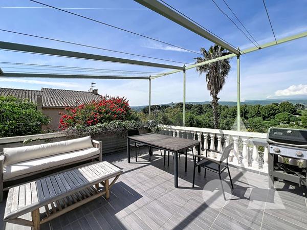 Maison 9 pièces 211 m2