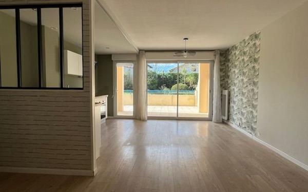 Appartement à louer    2 pièces •  Dax
