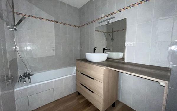 Appartement à louer    2 pièces •  Dax