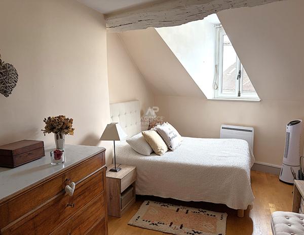 Appartement Saint Germain En Laye 3 pièce(s) 71.97 m2 €585 000 ** - Référence 17876