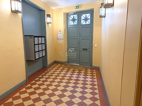 Appartement Saint Germain En Laye 3 pièce(s) 71.97 m2 €585 000 ** - Référence 17876